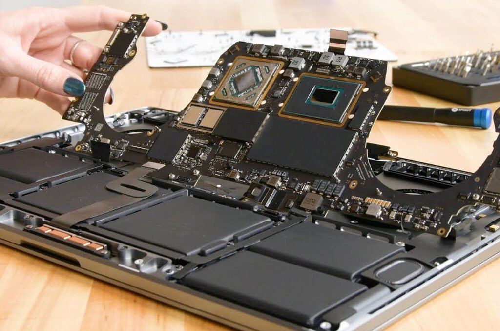 Macbook Repair in Noida